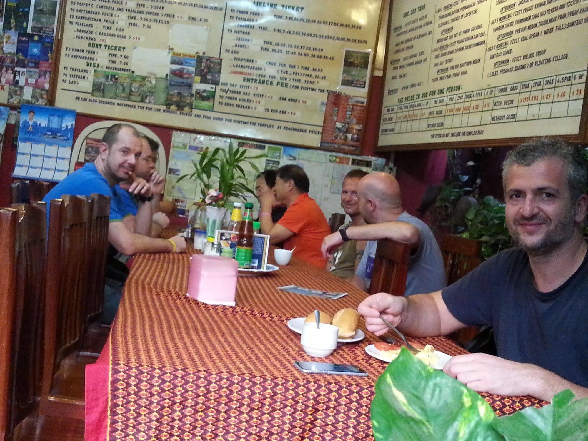 Ta Som Guesthouse & Tour Services Siem Reap Zewnętrze zdjęcie